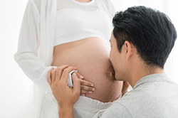 吕梁孕期鉴定正规机构哪里做，吕梁孕期亲子鉴定结果会不会有问题